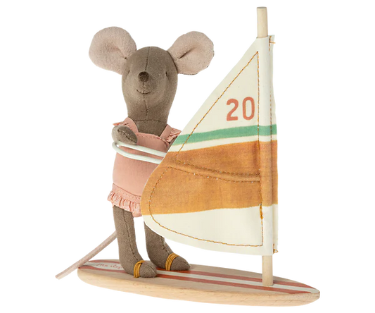 Little Sister Surfer Mouse